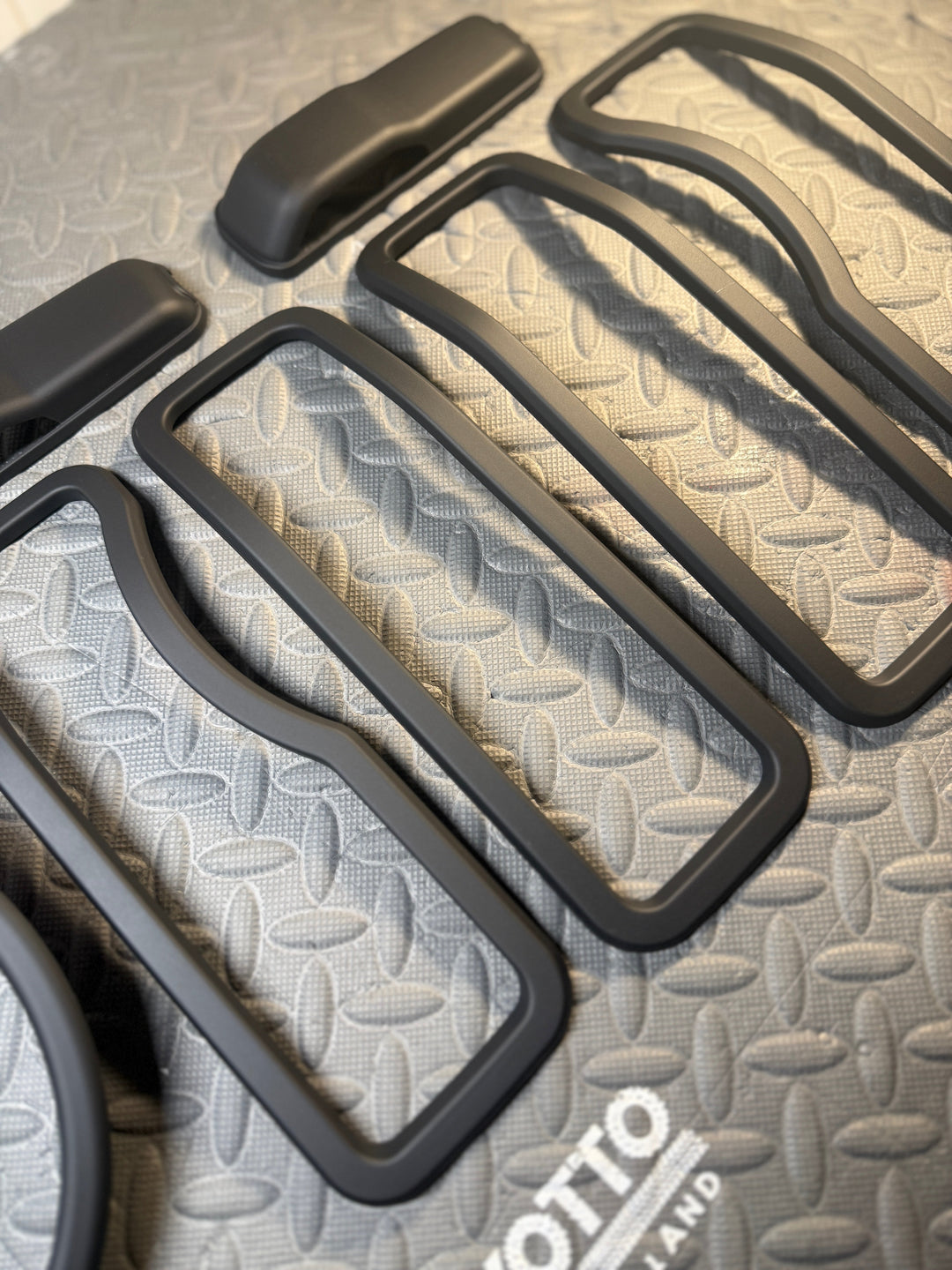 Blackout Insert Covers fits JL/JT 24+ Grille * Silver Delete