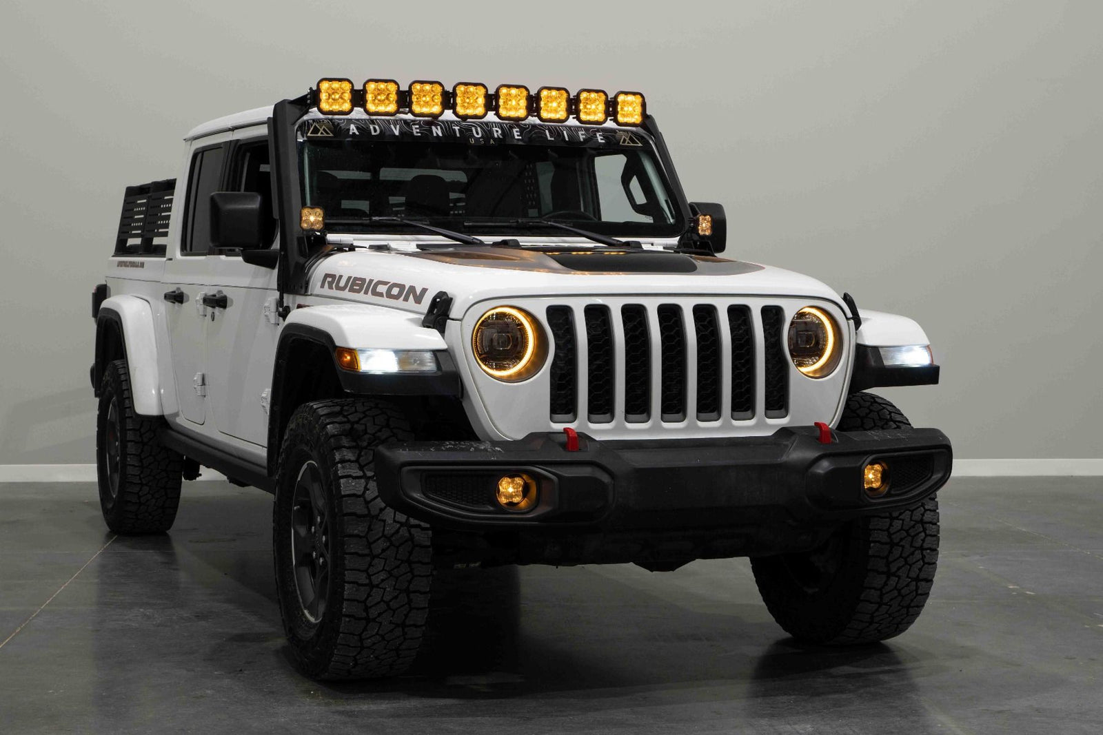 SS5 Windshield CrossLink Lightbar Kit for 2020-2023 Jeep Gladiator - AdventureLifeDecals